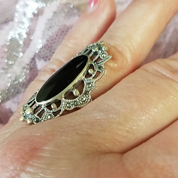 Sterling Silver Onyx Marcasite Ring - Picture 2 of 6